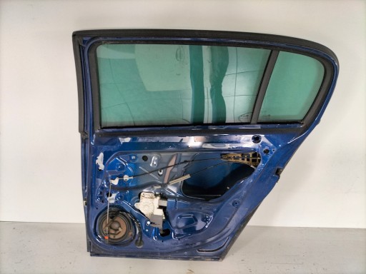 VRATA ZADNJA ZADNJI DESNA OPEL SIGNUM 03-
