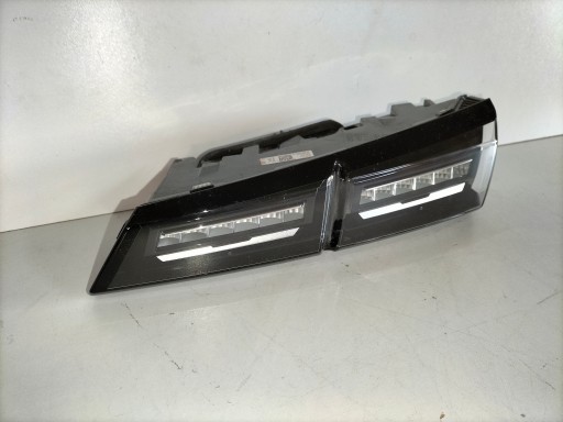 LAMPA FAR ZADNJA  ZADNJI DESNA STRANA PEUGEOT 308 III T10 21-