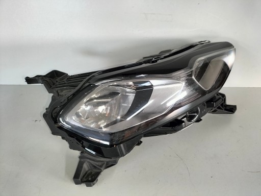 LAMPA FAR PREDNJA DESNA STRANA CITROEN DS3 CROSSBACK 19-