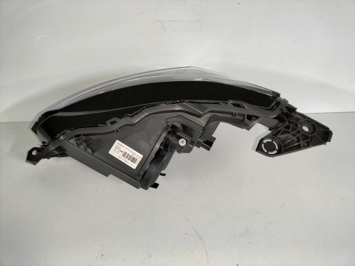 LAMPA FAR PREDNJA DESNA STRANA PEUGEOT 208 II 19- LAMPA FAR PREDNJA DESNA STRANA PEUGEOT 208 II 19-