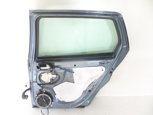 VRATA ZADNJA DESNA PEUGEOT 407 04- KARAVAN