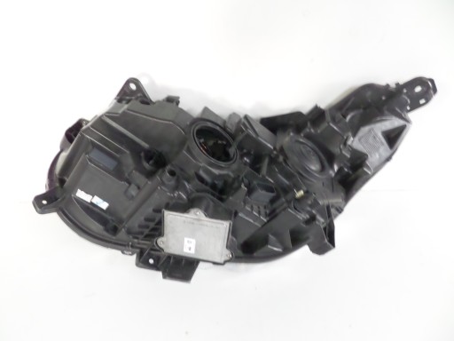 LAMPA FAR PREDNJA DESNA STRANA FORD GALAXY MK4 15-