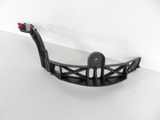 NOSAČ BRANIKA ZADNJI DESNA STRANA OPEL SIGNUM 03-