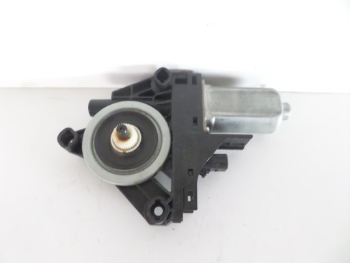 MOTOR PROZOR ZADNJI LIJEVA STRANA JEEP GRAND CHEROKEE WK2