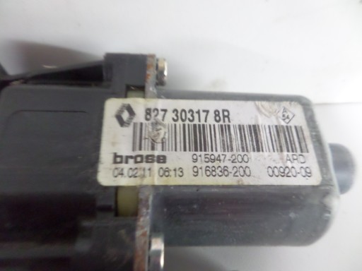 MOTOR PODIZAČ  ZADNJI DESNA STRANA RENAULT SCENIC III