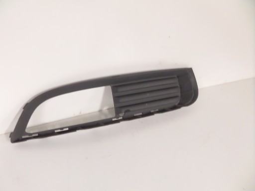 MASKA MREŽICA BRANIKA DESNA STRANA OPEL INSIGNIA A 08-13 MASKA MREŽICA BRANIKA DESNA STRANA OPEL INSIGNIA A 08-13