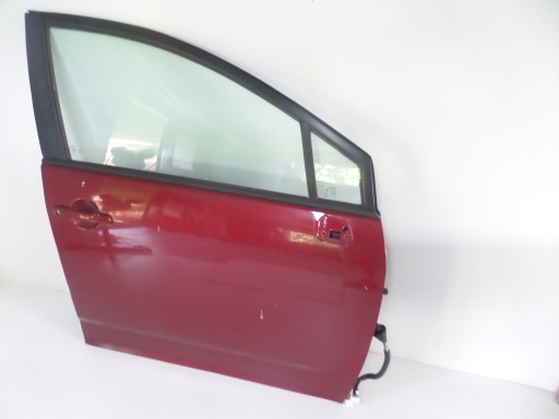 VRATA PREDNJA STRANA DESNA TOYOTA COROLLA VERSO 04-09