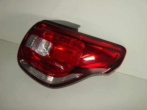 LAMPA FAR ZADNJA  ZADNJI DESNA STRANA CITROEN DS3 10-