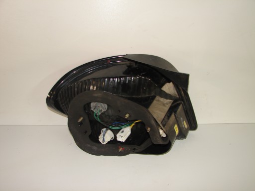 LAMPA FAR ZADNJA  ZADNJI DESNA STRANA HYUNDAI COUPE 00-02