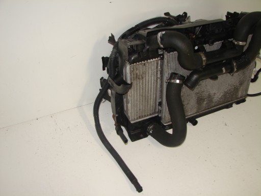 VEZNI LIM PREDNJA STRANA PEUGEOT 407 2.0HDI