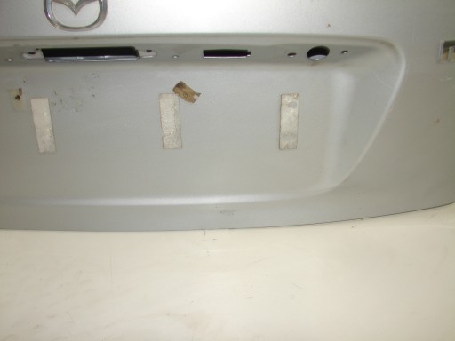 GEPEK ZADNJA  GEPEKA MAZDA 323F BJ 98-03