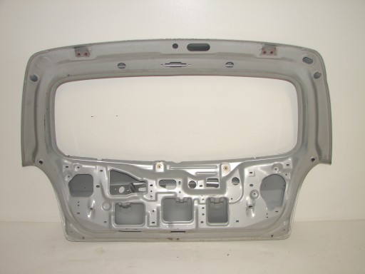 GEPEK ZADNJA  GEPEKA MAZDA 323F BJ 98-03