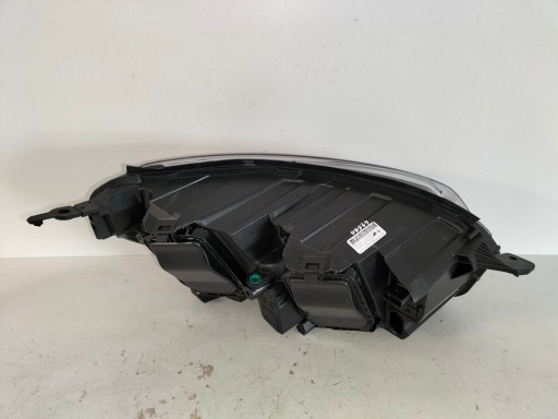 LAMPA FAR PREDNJA LIJEVA STRANA CITROEN JUMPY III 16- ZAFIRA D 19- VIVARO C LAMPA FAR PREDNJA LIJEVA STRANA CITROEN JUMPY III 16- ZAFIRA D 19- VIVARO C
