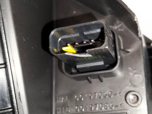 LAMPA FAR PREDNJA LIJEVA STRANA CITROEN JUMPY III 16- SAPCETOURER XENON