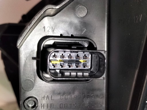 LAMPA FAR PREDNJA DESNA STRANA CITROEN JUMPY III 16- ZAFIRA D 19- VIVARO C