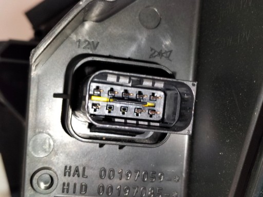 LAMPA FAR PREDNJA DESNA STRANA CITROEN JUMPY III 16- SAPCETOURER XENON