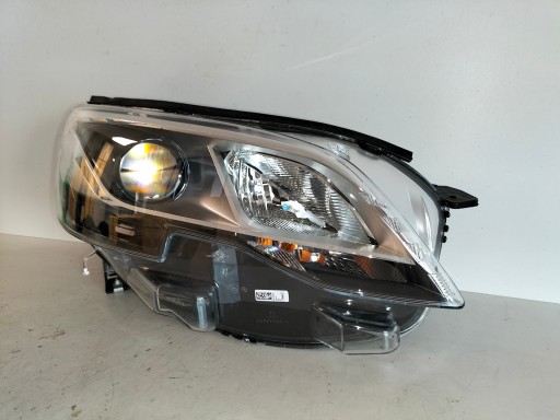 LAMPA FAR PREDNJA DESNA STRANA PEUGEOT EXPERT III 16- TRAVELLER XENON