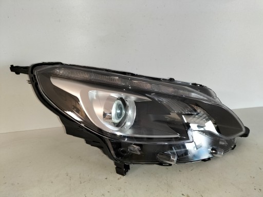 LAMPA FAR PREDNJA DESNA STRANA PEUGEOT 2008 I REDIZAJN 16-19