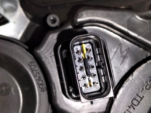 LAMPA FAR PREDNJA DESNA STRANA PEUGEOT 208 REDIZAJN 15-19 LAMPA FAR PREDNJA DESNA STRANA PEUGEOT 208 REDIZAJN 15-19