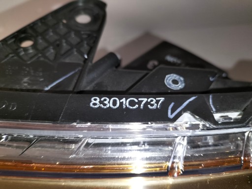 LAMPA FAR PREDNJA LIJEVA STRANA MITSUBISHI L200 15-19 FIAT FULLBACK 16-