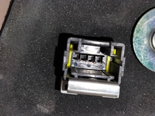 LAMPA FAR ZADNJA  ZADNJI LIJEVA STRANA PEUGEOT 308 II T9 13- KARAVAN