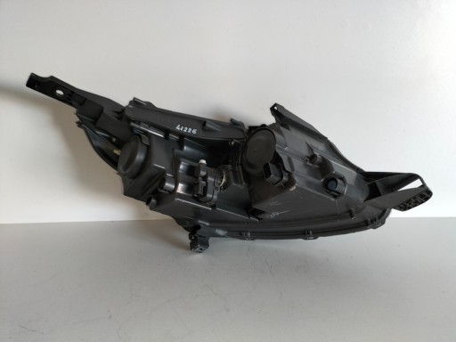 LAMPA FAR PREDNJA LIJEVA STRANA PEUGEOT 2008 I REDIZAJN 16-19 LAMPA FAR PREDNJA LIJEVA STRANA PEUGEOT 2008 I REDIZAJN 16-19