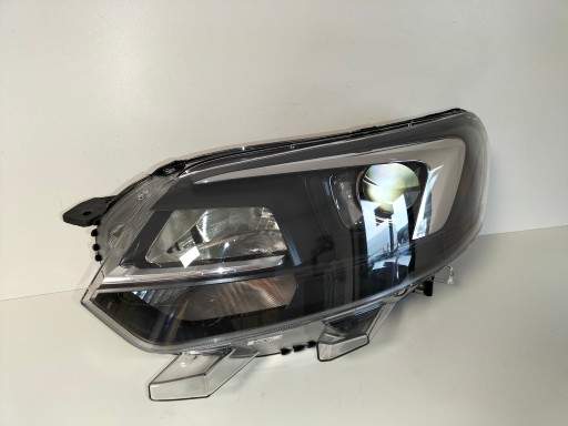 LAMPA FAR PREDNJA LIJEVA STRANA OPEL ZAFIRA D 19- VIVARO C XENON