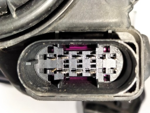 LAMPA FAR PREDNJA LIJEVA STRANA MERCEDES VITO VIANO W639 REDIZAJN 10-14