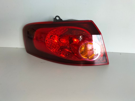LAMPA FAR ZADNJA  ZADNJI LIJEVA STRANA FIAT CROMA II 05-