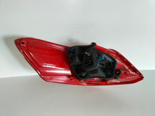 LAMPA FAR ZADNJA  ZADNJI DESNA STRANA PEUGEOT 301 13-17