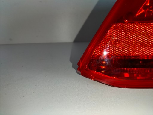 LAMPA FAR ZADNJA  ZADNJI DESNA STRANA PEUGEOT 301 13-17