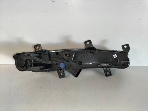 MAGLENKA LED LAMPA FAR DRL DESNA STRANA PEUGEOT 408 22-