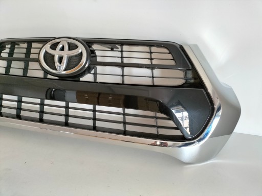 MASKA MREŽICA TOYOTA HILUX 8 VIII REDIZAJN 20-