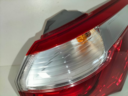LAMPA FAR ZADNJA  ZADNJI DESNA STRANA HYUNDAI IX20 REDIZAJN 15- +LED