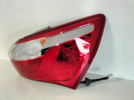 LAMPA FAR ZADNJA  ZADNJI DESNA STRANA HYUNDAI IX20 REDIZAJN 15- +LED