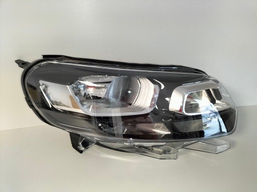 LAMPA FAR PREDNJA DESNA STRANA CITROEN JUMPY III 16- ZAFIRA D 19- VIVARO C LAMPA FAR PREDNJA DESNA STRANA CITROEN JUMPY III 16- ZAFIRA D 19- VIVARO C