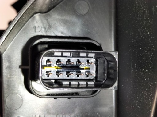 LAMPA FAR PREDNJA DESNA STRANA CITROEN JUMPY III 16- ZAFIRA D 19- VIVARO C LAMPA FAR PREDNJA DESNA STRANA CITROEN JUMPY III 16- ZAFIRA D 19- VIVARO C