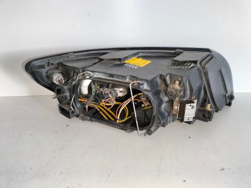LAMPA FAR PREDNJA LIJEVA STRANA VOLVO V50 03-07