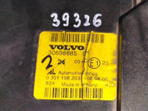 LAMPA FAR PREDNJA LIJEVA STRANA VOLVO V50 03-07