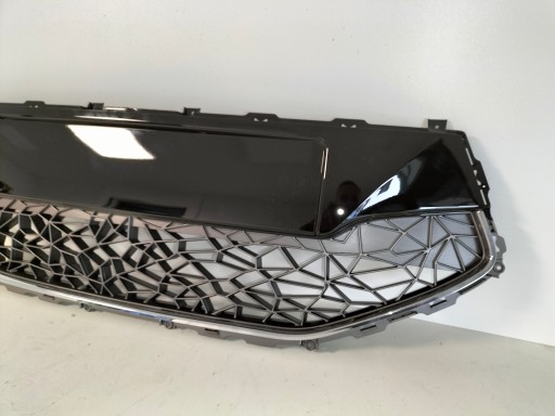 MASKA MREŽICA BRANIKA SREDNJA HYUNDAI IX20 10-15