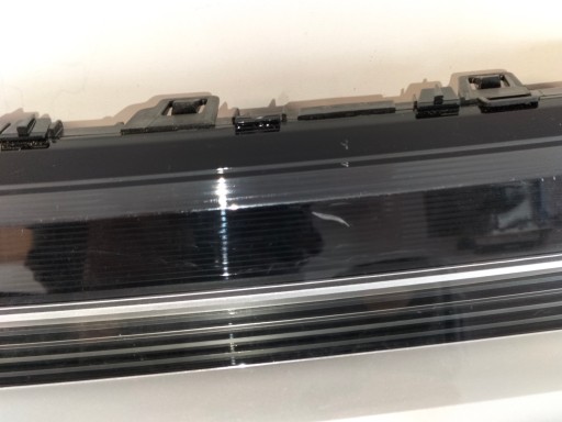 LAMPA FAR PREDNJA SVIJETLO LED DRL MASKE DESNA STRANA VW T7 MULTIVAN 21-