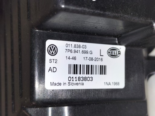 MAGLENKA LAMPA FAR LIJEVA STRANA VW TOUAREG II REDIZAJN 14-18