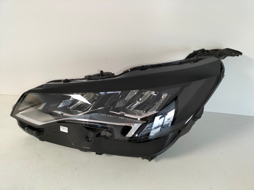 LAMPA FAR PREDNJA LIJEVA STRANA PEUGEOT 3008 II 5008 REDIZAJN 20- FULL LED