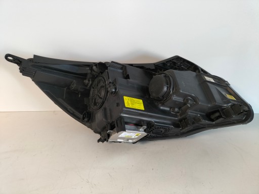 LAMPA FAR PREDNJA LIJEVA STRANA KIA SORENTO III 15-18 XENON