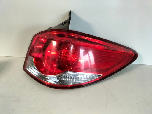 LAMPA FAR ZADNJA ZADNJI LIJEVA STRANA CHEVROLET CRUZE 09- HATCHBACK (OBIČNI) LAMPA FAR ZADNJA ZADNJI LIJEVA STRANA CHEVROLET CRUZE 09- HATCHBACK (OBIČNI)