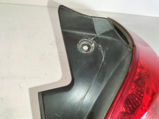 LAMPA FAR ZADNJA ZADNJI LIJEVA STRANA CHEVROLET CRUZE 09- HATCHBACK (OBIČNI) LAMPA FAR ZADNJA ZADNJI LIJEVA STRANA CHEVROLET CRUZE 09- HATCHBACK (OBIČNI)