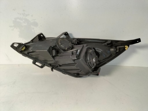 LAMPA FAR PREDNJA DESNA STRANA OPEL MERIVA B REDIZAJN 14-