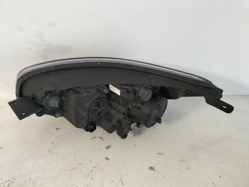 LAMPA FAR PREDNJA DESNA STRANA KIA SOUL II 14-