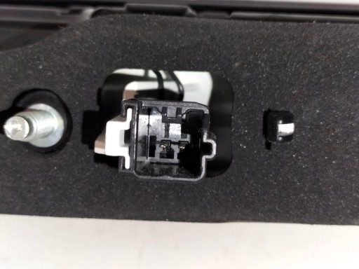 LAMPA FAR ZADNJA  ZADNJI DESNA STRANA OPEL MOKKA B II 20- LED