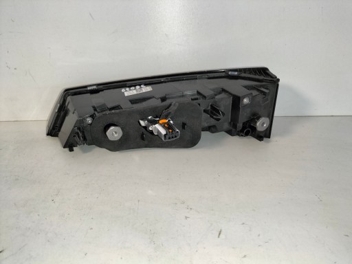 LAMPA FAR ZADNJA  ZADNJI LIJEVA STRANA PEUGEOT 308 III T10 21- GT